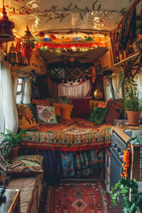 15 Small Camper Interior Ideas For Your Inspiration! - My Decor Inspo Witchy Camper, Dreamy Room Aesthetic, Small Camper Interior Ideas, Room Aesthetic Vintage, Camper Interior Ideas, Dark Academia Living Room, Boho Camping, Small Camper Interior, Hippie Camper