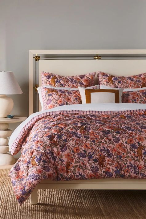 Maeve by Anthropologie Organic Sateen Adelaide Quilt | AnthroLiving Free People Bedroom, Colorful Guest Bedroom, Anthropologie Bedroom, Anthropologie Bedding, Washed Linen Duvet Cover, Zen Den, Anthropologie Home, Top Beds, Perfect Bedding