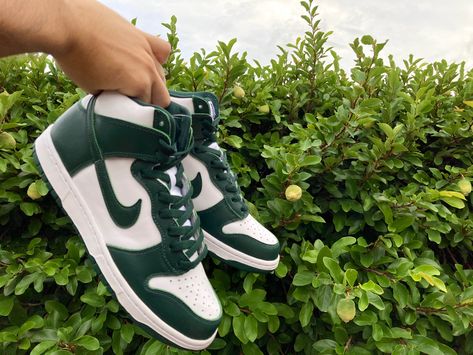 High Dunks, Nike Dunk High Spartan Green, Nike Dunks High, Dunk High Spartan Green, Dunks High, Nike High Dunks, Green Bike, Nike High, Nike Dunks