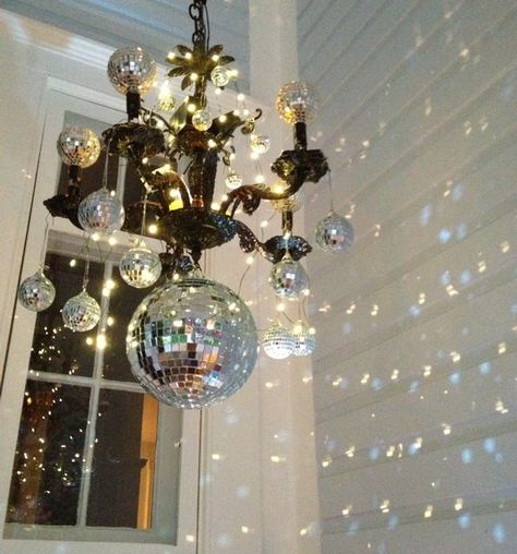 DIY 5 Disco ball chandelier | DIY | Parties | Pinterest Disco Ball Chandelier, Victorian Front Porch, Diy Disco Ball, Frat House, Chandelier Diy, Christmas Mirror, Ball Chandelier, Diy Chandelier, Battery Lights