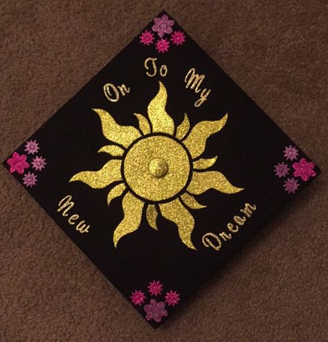 My graduation cap! 2016 Movie Poster Graphic Design, Quote From Movie, Movie Themed Birthday Party, Disney Grad Caps, Disney Graduation Cap, Creative Graduation Caps, Disney Graduation, Senior Parking Spot, Senior Crowns