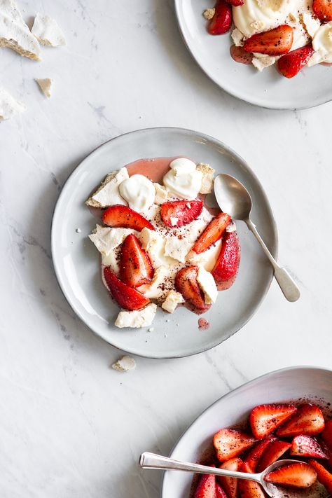 Eton Mess Dessert, Cooking Desserts, Happy Accidents, Eton Mess, Treats Recipes, Hello Sweetie, Sweet Treats Recipes, Easy Dessert, Now And Then