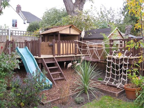 Bespoke play areas with each element built and tailored with you, your children, your garden and even your neighbours in mind. Kids Play Ideas, Diy Treehouse, Treehouse Kids, Kids Garden Play, Outdoor Kids Play Area, Play Area Backyard, Backyard Kids Play Area, Outdoor Play Spaces, Playground Areas