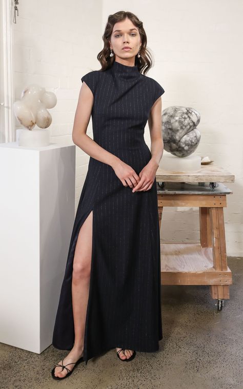 Anna Quan Rhoda Pinstripe Dress Semi Formal Mujer, Anna Quan, Crepe Maxi Dress, Resort 2020, Edgy Chic, Wales Bonner, Pinstripe Dress, Vogue Germany, 2020 Fashion