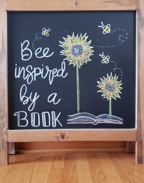 Back To School Windows Display, Seasonal Library Displays, Library Boards Bulletin, July Library Display Ideas, Bee Library Bulletin Board, Welcome To The Library Sign, Bee A Reader Bulletin Board, Library Bee Theme, Bee Library