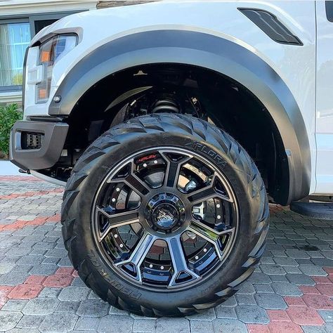 2017 Chevy Silverado 1500 Lifted, 2006 Chevy Silverado 1500 Lifted, 2012 Silverado 1500 Lifted, Truck Rims And Tires, Black Chevy Silverado Lifted, Silverado 2500 Hd Lifted, 2015 Chevy Silverado, 22 Wheels, Ford F150 Raptor