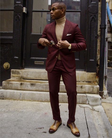 Burgundy suit, tan turtleneck, tan shoes and pocket square Turtleneck Outfit Men, Turtleneck Suit, Turtleneck Outfits, Maroon Suit, Prom Suits For Men, Turtleneck Outfit, Mens Turtleneck, Burgundy Suit, Men In Black