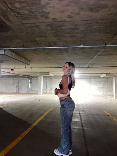 Insta Garage Pics, Car Garage Instagram Pics, Parking Garage Fits, Baddie Standing Poses, Instagram Pose Ideas Parking Garage, Outdoor Pics For Instagram, Pictures In Parking Garage, Insta Poses Parking Garage, Garage Poses Instagram