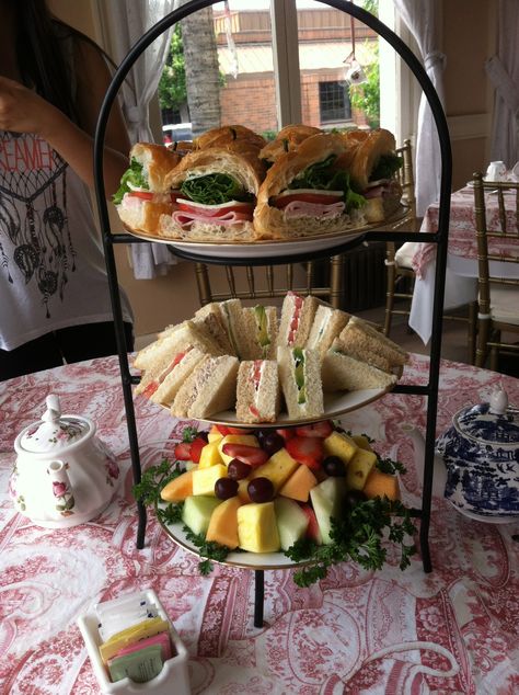 tea party sandwiches Tea Party Sandwiches, Ladies Brunch, Party Sandwiches, Tea Party Food, Afternoon Tea Parties, Tea Sandwiches, Dinner Recipes For Kids, Dog Recipes, Tea Parties