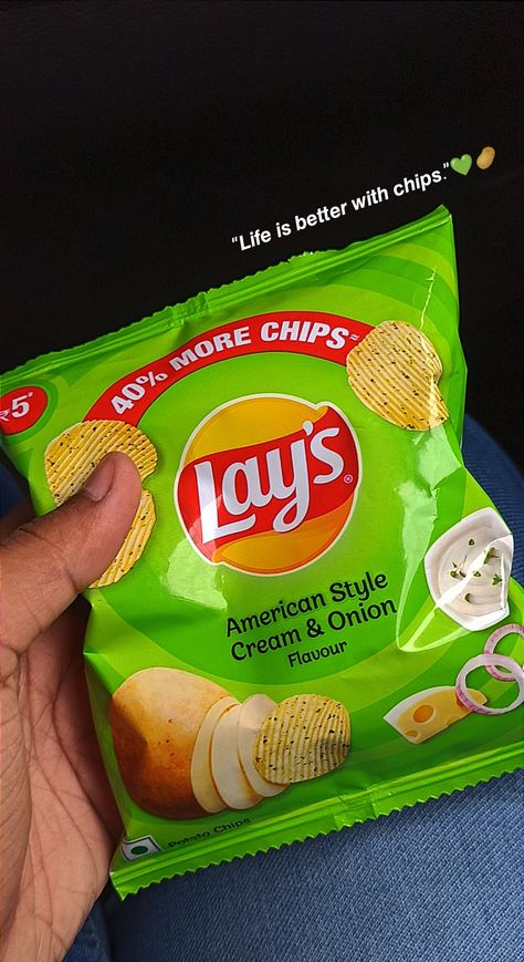 Life is better with chips.💚 Snack Snapchat Stories, Chips Snap Streak, Lays Chips Snap, Chips Snapchat Stories, Food Streaks Snapchat, Lays Snap, Chips Snap, Food Streaks, Streaks Snapchat