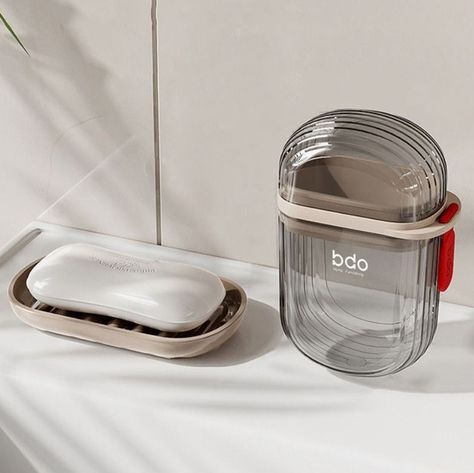 Material:PET Size:11*7*4cm (4.33*2.76*1.57in) Package Includes:1 Pc Soap Dish Color:Brown Type:Soap Dish Efficient Drainage Leakproof Seal: Beyond its elegant appearance, the travel soap case holder features a well-designed structure. The bar soap travel case provides stability and enhances drainage, preventing the soap from becoming mushy or damp.The portable travel soap case leakproof is detachable for easy cleaning Easy to Clean: Cleaning the Travel Soap Container is a breeze!The bar soap container have detachable design that allows for easy disassembly, making it convenient to clean every nook and cranny.Simply rinse it under water and wipe it dry for a fresh and hygienic Premium Materials: Crafted from durable hard PET plastics, the soap dish combines durability with safety.Tough and Soap Organizer, Soap Organization, Soap Case, Outdoor Organization, Travel Soap, Soap Container, Clean Cleaning, Bathroom Soap Dispenser, Bathroom Outdoor