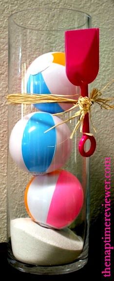 Pool Party Diy, Beach Balls, Fiesta Tropical, Beach Themed Party, Diy Pool, Beach Birthday, Diy Summer, Hawaiian Party, Summer Theme