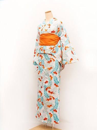 Koi Fish Kimono, Koi Kimono, Fish Kimono, Japanese Style Clothing, Japanese Traditional Clothing, Cute Kimonos, Modern Kimono, Yukata Kimono, Kimono Design