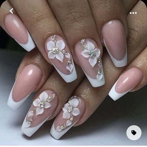 3d French Nails, 3d Nail Designs, Bridal Nail Art, French Manicures, French Nail Art, Flower Nail Designs, French Nail Designs, Glamorous Nails, Pretty Nail Art Designs