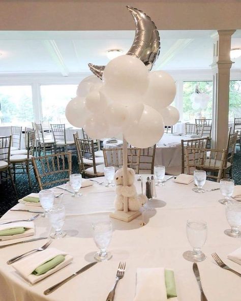 Over The Moon Teddy Bear, Over The Moon Gender Neutral, Ballon Cloud Centerpiece, To The Moon And Back Centerpieces, Moon And Cloud Centerpieces, Moon Balloon Centerpiece, Cloud Themed Centerpieces, Over The Moon Shower Ideas, Decorative Desserts Ideas