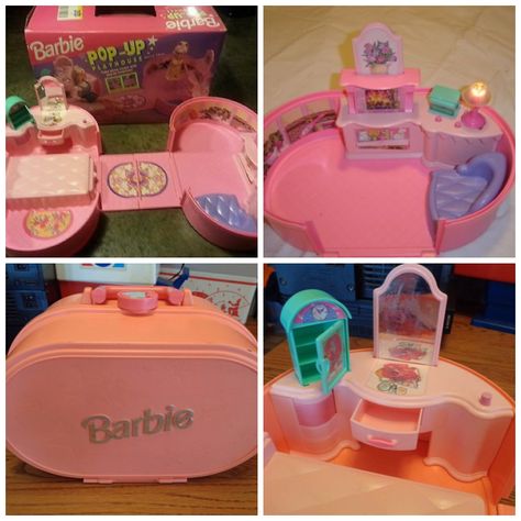 Barbie Collection * Accessories ~ Home = Pop-Up Playhouse - 1994 Barbie Playsets 90s, Nostalgia Tumblr, 00s Childhood, 90s Toys Nostalgia, Toys Nostalgia, 90s Barbie, Barbie Playsets, Polly Pockets, Barbie 90s