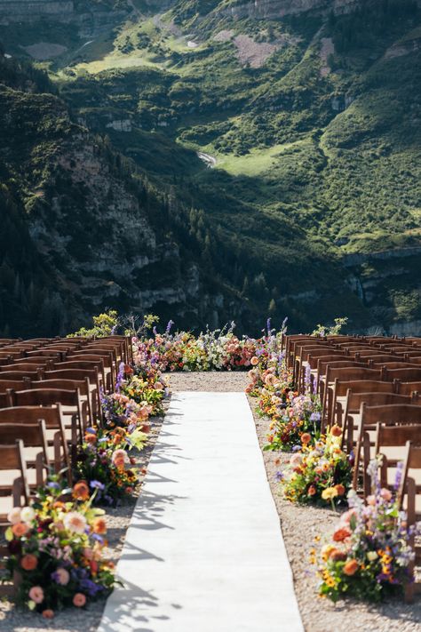 Wedding Ideas Arches, Wedding Venues Mountain View, Wedding Venues With A View, Spring Colorado Wedding, Outdoor Mountain Wedding Ceremony, Wedding Near Water, Anthropologie Inspired Wedding, Mountain Wedding Utah, Montana Wedding Aesthetic