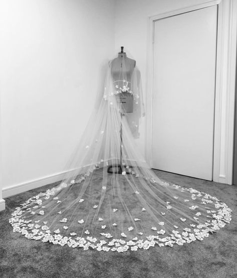 Bespoke two-tier scattered flower and petal veil 🤍 #veil #bride #weddingveil #flowerveil #bridal #bridalfashion #flower #wedding #weddingideas #bridalaccessories #weddingaccesories #bridalinspiration Petal Veil, Wedding Accesories, Flower Veil, Flower Wedding, Bespoke Wedding, Wedding Veils, Bridal Inspiration, Wedding Veil, Bridal Accessories