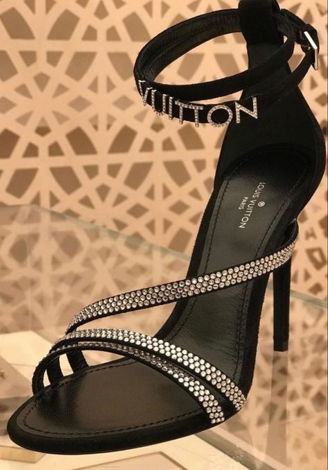 Louis Vuitton Heels Louis Vuitton, Louis Vuitton High Heels, Lv Heels, Tas Louis Vuitton, Louis Vuitton Pumps, Louis Vuitton Heels, Shoes Heels Stilettos, Louis Vuitton Shoes Heels, Luxury Heels