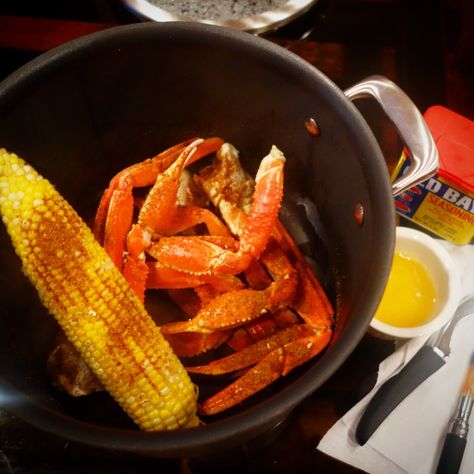 Spicy Crab Legs Recipe, Joe's Crab Shack Copycat Recipes, Snow Crab Legs Recipe Boiled, Shack Sauce Recipe, Crab Leg Recipes Boiled, Crab Meals, Crab Seasoning, Crab Boil Recipe, Seafood Boil Recipe