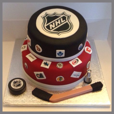 Nhl Cake, Hockey Birthday Cake, 35 Birthday, Hockey Cakes, Hockey Birthday Parties, Hockey Party, Religious Cakes, Boys Hockey, Hockey Birthday