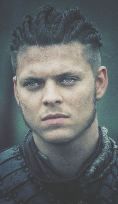 Alex Høgh Andersen as Ivar The Boneless in Vikings - my edit Alex Hogh Andersen, Alex Høgh Andersen, Ivar The Boneless, Alex Høgh, My Lover, Vikings, Che Guevara, Historical Figures