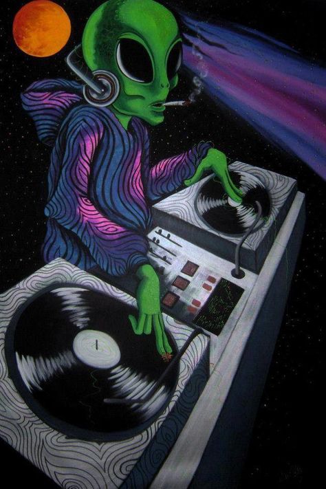 Alien DJ Alien Music, Dj Art, Alien Drawings, Horror Vintage, Art Alien, Art Hippie, Alien Aesthetic, Alien Tattoo, Arte Alien