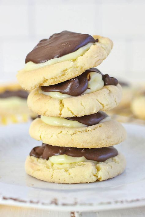 Boston Cream Pie Cookie Bites, Easy Boston Cream Pie, Cream Pie Cookies, Rhubarb Cookies, Cookie Bites, Pie Cookies, Boston Cream Pie, Boston Cream, Cookie Pie