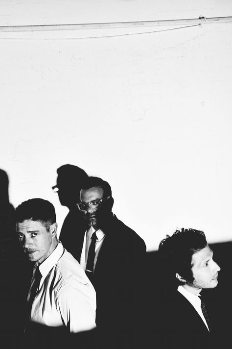 Interpol Band Photoshoot, Band Photography, Group Poses, Grunge Band, Band Wallpapers, Best Wallpaper, Music Artwork, Band Photos, Musical Group