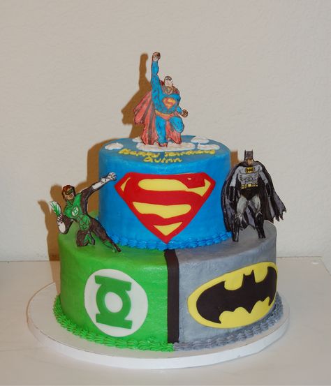 Justice League Cake Justice League Cake, Baby Jam, Justice League Funny, Superhero Cakes, Justice League Characters, How To Stack Cakes, Decorative Cakes, Batman Birthday Party, Superhero Cake