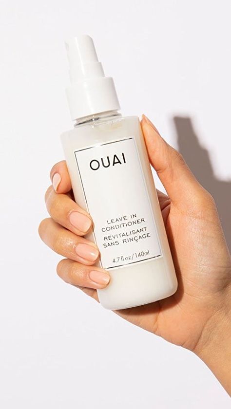 buttery hair smooth out your frizzy hair after wash, leaving behind a long-lasting relaxing scent Ouai Hair Products, Ouai Leave In Conditioner, Detangling Spray, Ouai Hair, Ouai Haircare, Heat Protectant Spray, Detangler Spray, Heat Protectant, Wide Tooth Comb