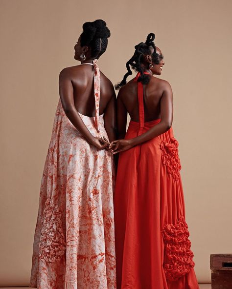 Black Tie Optional Attire, Halter Maxi Dress Summer, Orange Splash, African Attire Dresses, African American Fashion, Cozy Fall Outfits, Maxi Dresses Fall, Floor Length Dress, Elastic Thread