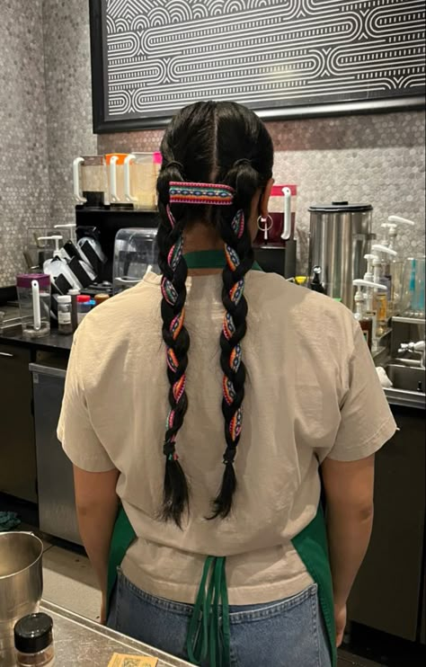 Peruvian Braids, Mayan Hairstyles, Peruvian Hairstyles, Aztec Hairstyles, Indigenous Braids, Native American Hairstyles For Women, Mexican Hair Styles, Indigenous Hairstyles, Native Hairstyles