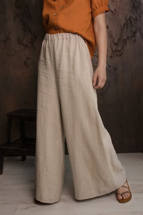 Cream Palazzo Pants Outfit, Wide Leg Pants Linen, Wide Legged Linen Pants Outfit, Flowy Linen Pants Outfit, Linen Palazzo Pants Outfit, Linen Pants Design, Linen Wide Leg Pants Outfits, Linen Trousers Outfit Summer, Linen Pants Aesthetic