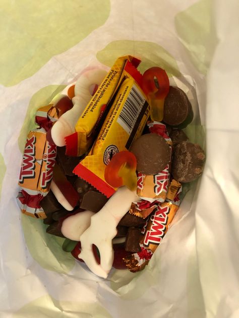 Bag Of Candy, Twix Chocolate, A Bag, Chocolate Milk, Milk, Candy, Pins, Quick Saves