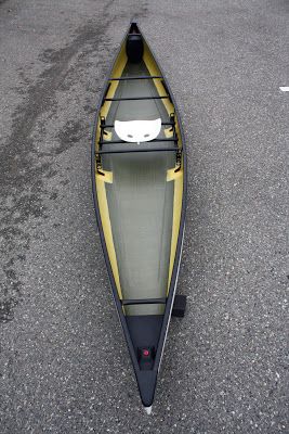 Wooden Canoe, Cool Boats, Boat Stuff, Canoe And Kayak, Boat Design, Paddle Board, Watercraft, Mountain Man, Small Boats