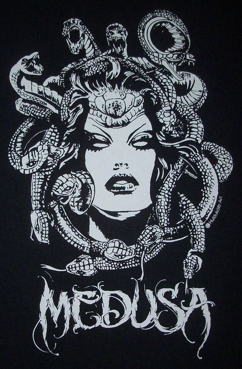 Fair Maiden, Serpent Tattoo, Medusa Art, Goddess Athena, Image Halloween, Turn To Stone, Medusa Tattoo, Cute Small Tattoos, The Goddess