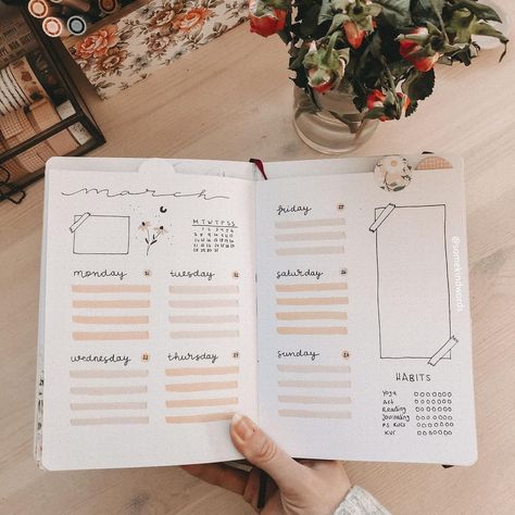 Back To School Bullet Journal, School Bullet Journal, Bullet Journal Week, Bullet Journal Spread Ideas, Journal Spread Ideas, Bullet Journal Minimalist, Organization Bullet Journal, Bullet Journal Ideas Templates, Creating A Bullet Journal