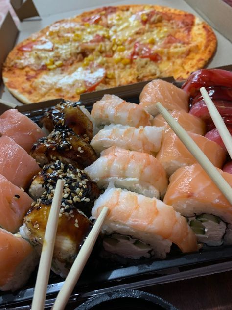 #sushi #pizza Sushi Pizza, Octopus, Pizza, Quick Saves, Pizzas