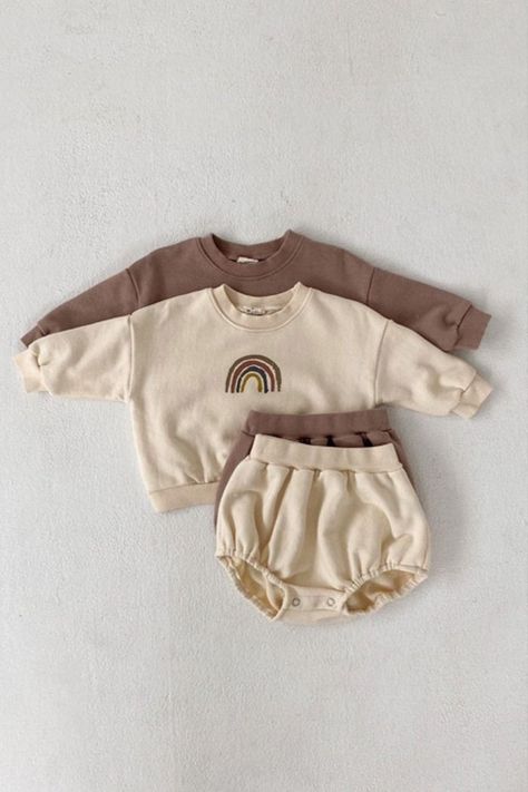 Trendy Kids Clothes, Baby Gril, Neutral Baby Clothes, Mom Dr, Baby Closet, Trendy Kids, Baby Bee