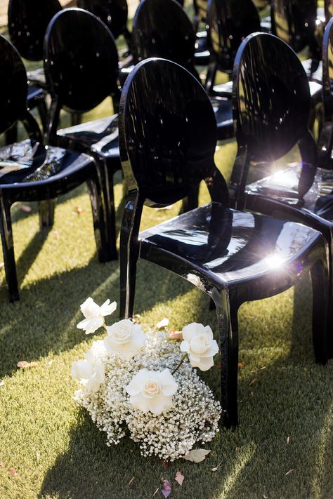 Classic Modern Black and White Wedding | Outdoor Ceremony with Black Acrylic Ghost Chairs and White Floral Aisle Markers Black Acrylic Chairs Wedding, Wedding Chairs Black, Black Ghost Chairs Wedding, Black Chairs Wedding, White Floral Aisle, Black Wedding Chairs, Floral Aisle Markers, White Wedding Outdoor, Ghost Chair Wedding