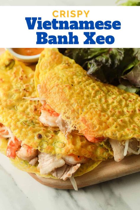 Banh Xeo Recipe, Vietnamese Crepes, Asian Candy, Banh Xeo, Yummy Dishes, Savory Dinner, Vietnamese Food, Soba Noodles, Bean Sprouts