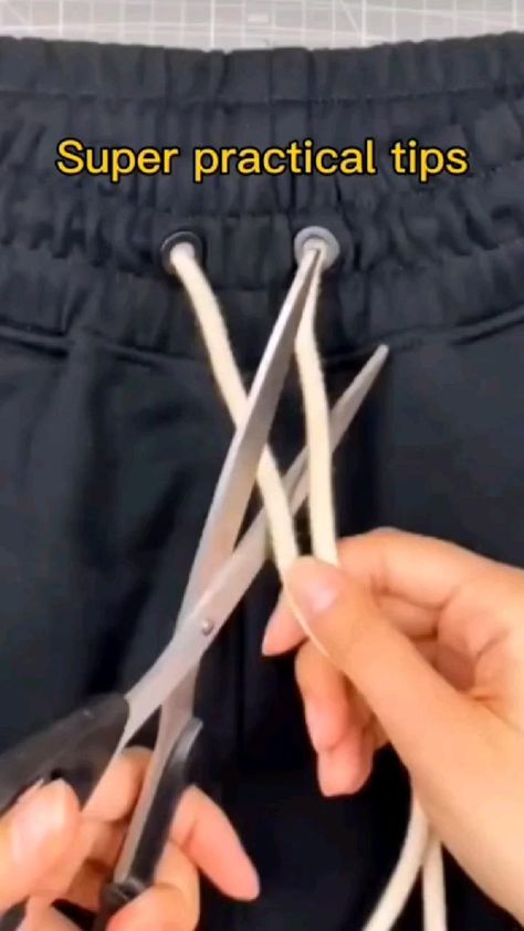 Life Hacks That Will Change Your Life ✨️ in 2022 | Diy clothes life hacks, Useful life hacks, Sewing hacks Simpul Dasi, Knots Diy, Clothes Organization Diy, Diy Fashion Hacks, Everyday Hacks, Diy Clothes Life Hacks, Simple Life Hacks, Diy Sewing Clothes, Diy Life Hacks