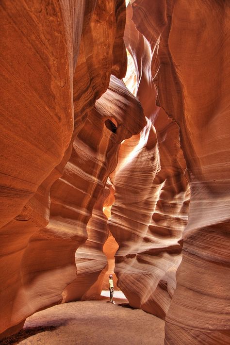 Person standing in Antelope Canyon, USA Ultimate Bucket List, Breathtaking Places, Our World, Antelope Canyon, Places To See, The Good Place, Places To Visit, Photography, Travel