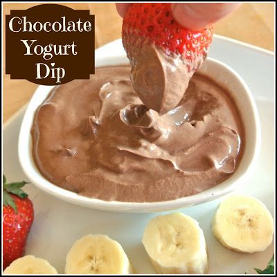 Chocolate Yogurt Dip Recipe Chocolate Yogurt Dip, Yogurt Ideas, Dolci Finger Food, Fruit Salsa Recipe, Greek Yogurt Dip, Chocolate Greek Yogurt, Yoghurt Dip, Chocolate Dip, Greek Yogurt Dips