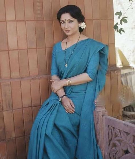 Mississippi Masala, Sharmila Tagore, Indian Fashion Saree, Vintage Bollywood, Ali Khan, Saree Styles, Mississippi, Indian Fashion, Style Me