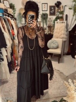 Black Dress Fall Outfit, Golden Globes Red Carpet, Best Winter Outfits, Fashion Fails, Boho Style Outfits, Midi Skirts, Outfit Inspo Fall, Celebrity Outfits, Golden Globes