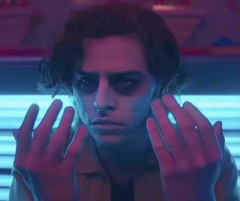 Lisa Frankenstein Matching Pfp, Lisa Frankenstein Cole Sprouse, Lisa Frankenstein Movie, Lisa Frankenstein Creature, Cole Sprouse Lisa Frankenstein, Lisa Frankenstein Pfp, The Creature Lisa Frankenstein, Lisa Frankenstein Fanart, Lisa Frankenstein Aesthetic