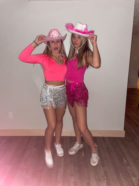 Preppy Space Cowgirl Costume, Pink Space Cowgirl Costume, Alcohol Cowgirl Costume, Preppy Cowboy Costume, Cowgirl Coustumes, Disco Cowgirl Halloween Costume, Preppy Space Cowgirl, Pink Cowgirl Halloween Costumes, Preppy Cowgirl Halloween Costume