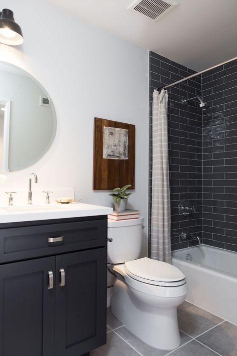 Dark and Dishy Black Subway Tile Backsplash, Dark Tile Bathroom, Black Subway Tile, Tile Around Bathtub, Gorgeous Bathroom Tile, Rock Homes, Black Tile Bathrooms, Black Subway Tiles, Tile Tub Surround